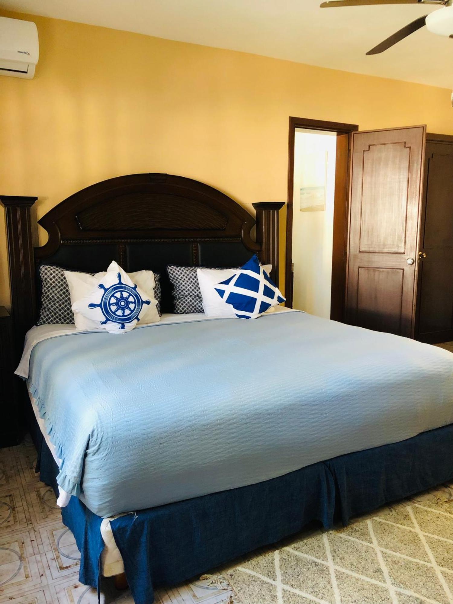 Hotel Boutique Villas Segovia Косумел Екстериор снимка