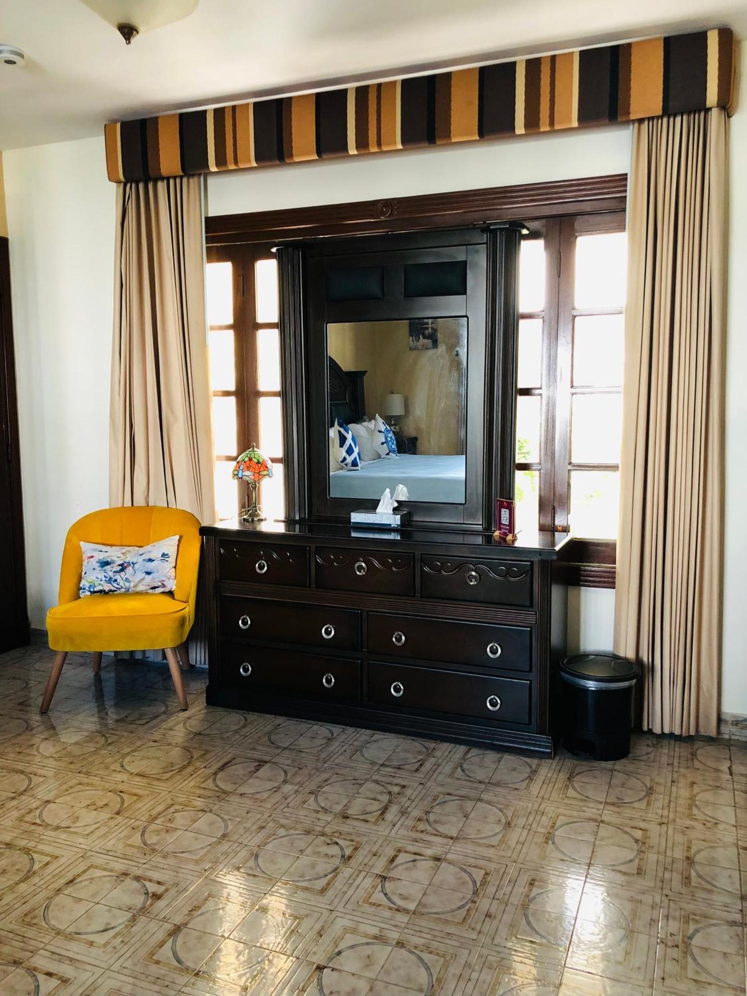 Hotel Boutique Villas Segovia Косумел Екстериор снимка