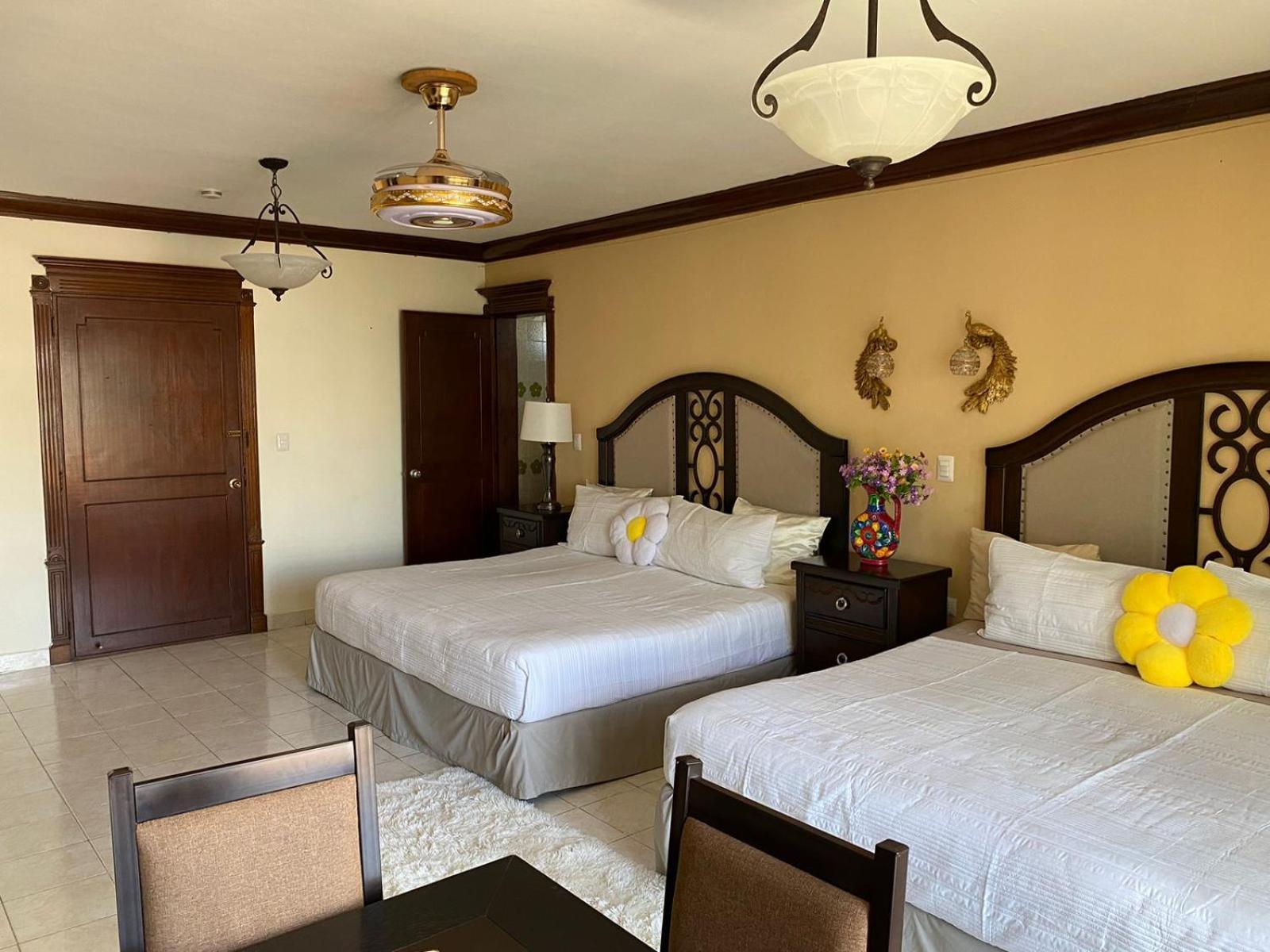 Hotel Boutique Villas Segovia Косумел Екстериор снимка